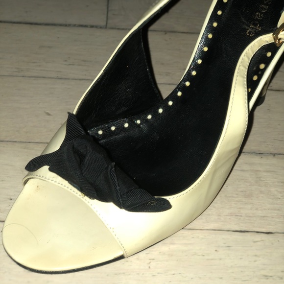 Kate Spade Black and White slingbacks - Picture 6 of 9